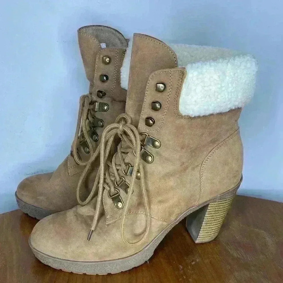 Brash Women's Boots Booties Size 9 Lace-Up Style Faux Suede Tan Block Heels - Picture 3 of 8
